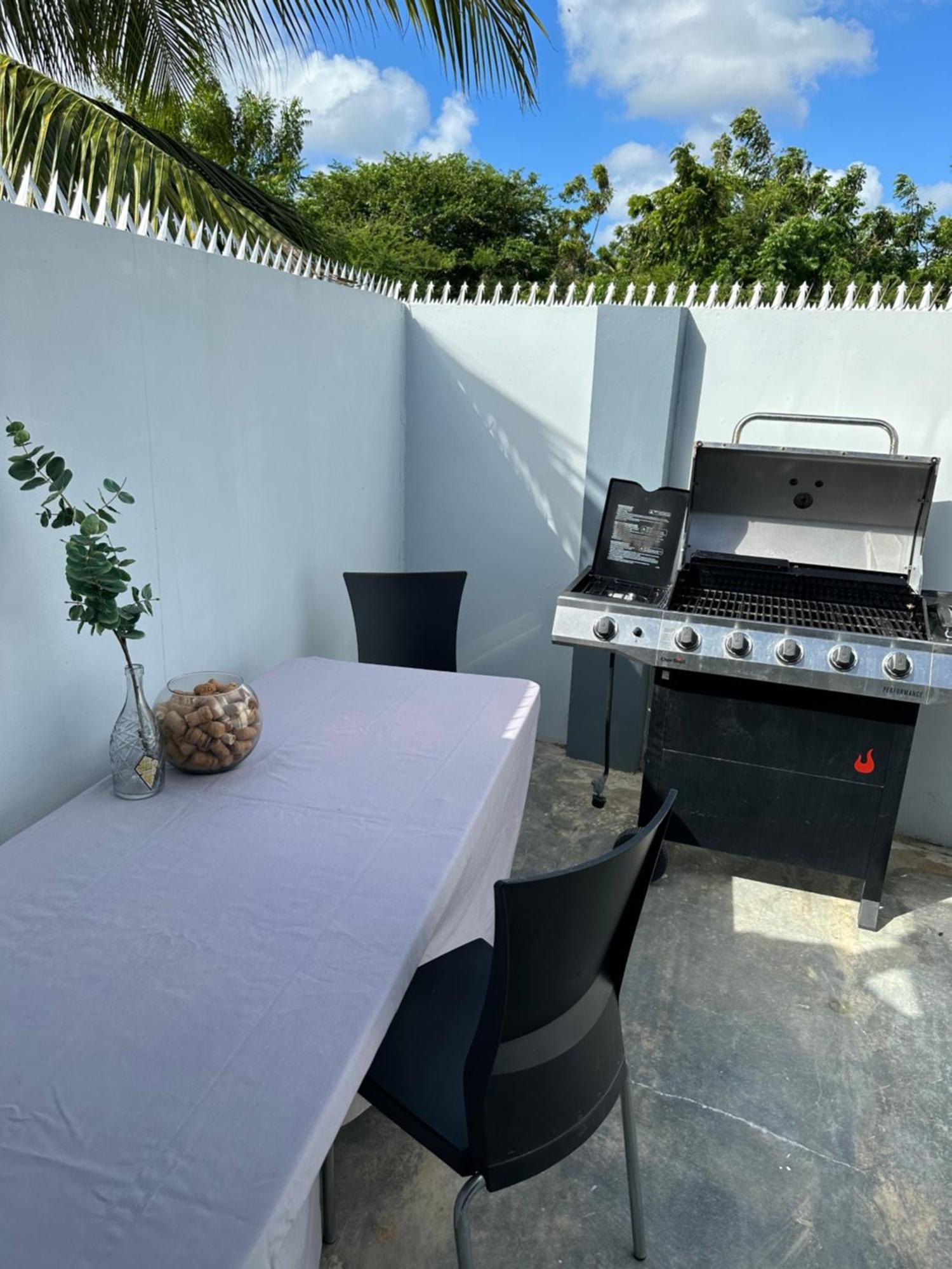 Villa Susanna 3 Bedroom 2 Bathroom House Sleeps 6Plus Willemstad Ngoại thất bức ảnh